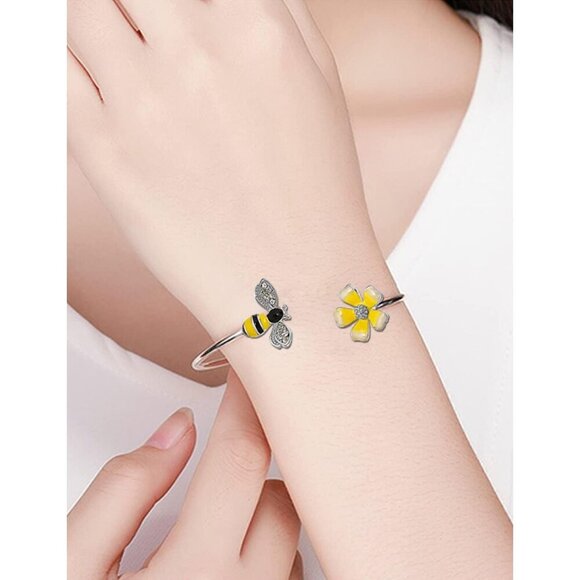 Yellow Flower Honey Bee Charm Bangle Bracelet Women Jewelry Gold Copper - Picture 4 of 6